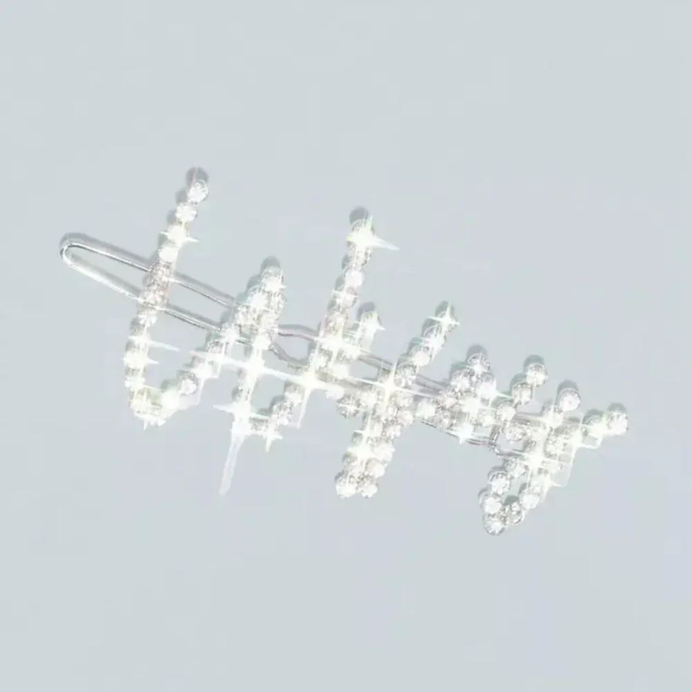 Wifey Rhinestone Hair Clip - Picture 4 of 4